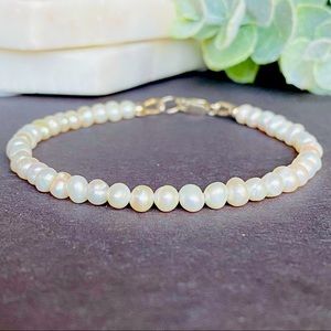 Pearl Beaded bracelet in sterling silver